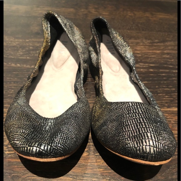 Most comfy flats - Picture 1 of 4